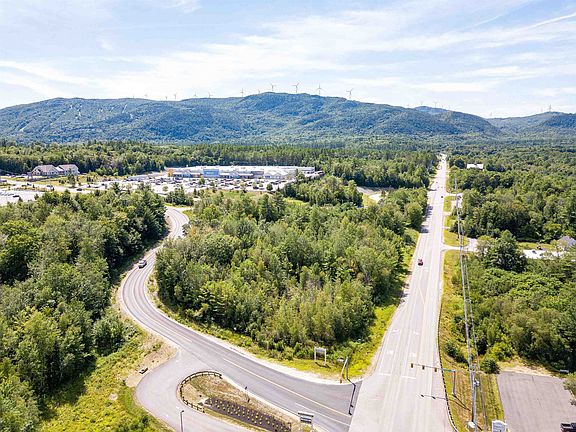 3rd image of 2 Boulder Point Drive