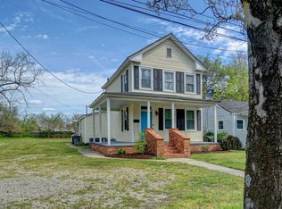 225 Settlers Landing Rd, Hampton, VA 23669