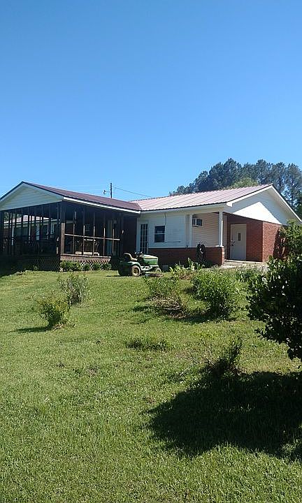 2nd image of 5872 Highway 498 E
