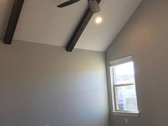 3rd image of 550 N Greylag Way