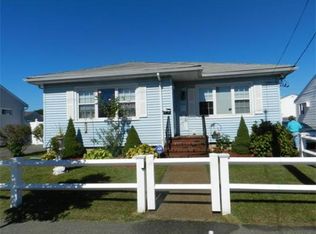 60 Derby Rd, Revere, MA 02151