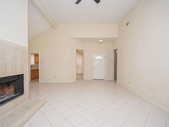 5th image of 22518 Rangeview Dr
