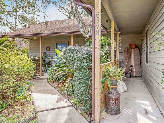 5th image of 6778 Magnolia Ln
