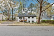 Maryland Ave-1104-001.jpg