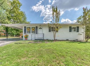 4000 Prescott Dr, Johnson City, TN 37601