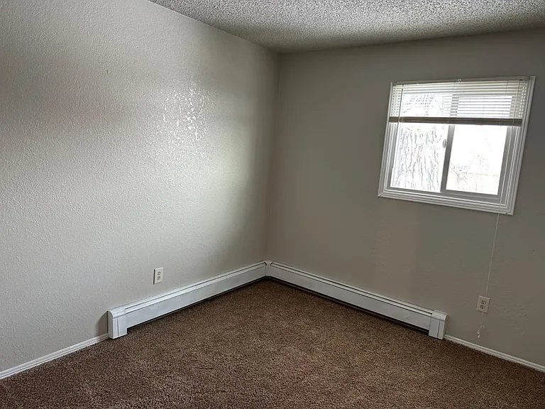 Unit Photo