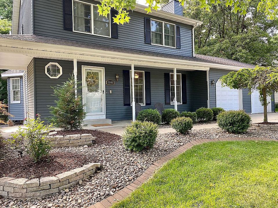 Open house tomorrow 8/7, 1-3