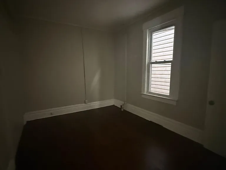 138 Seymour Ave #2A — Photo 5