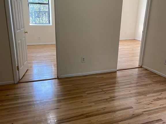 2nd image of 223 13th St #11