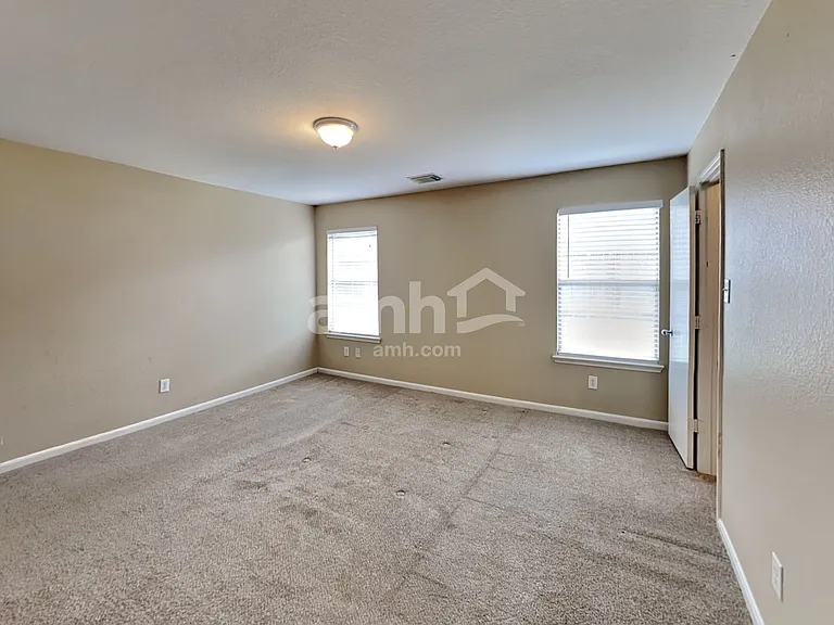 4818 Bentonite Blvd — Photo 11