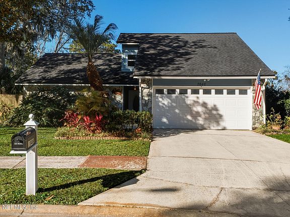 2nd image of 2846 TREASURE COVE Lane