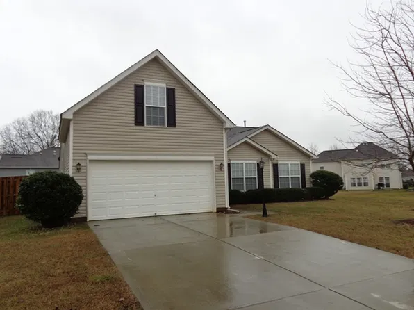 108 Pleasant Grove Ln, Mooresville, NC 28115
