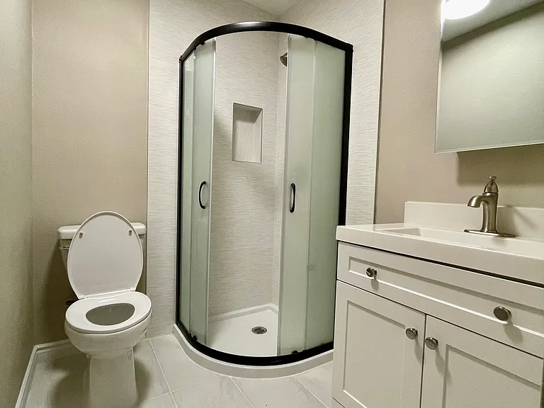 4350 Vision Dr — Photo 8