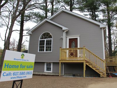 2 Holly Rd, Holbrook, MA, 02343