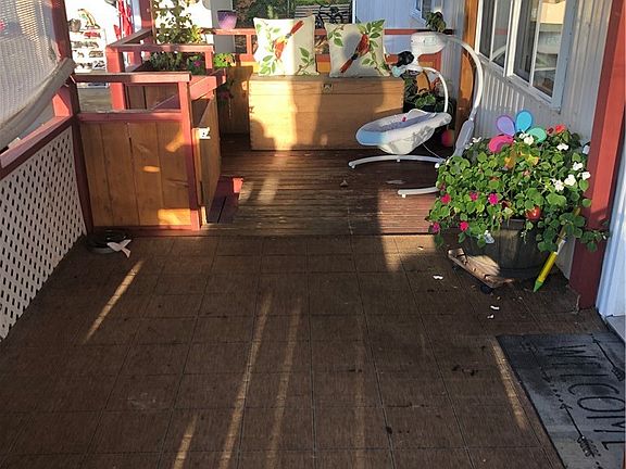 4th image of 3928 21st Ave SE Unit A