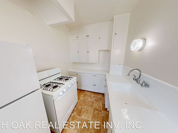 2nd image of 639 E Queen St APT 5