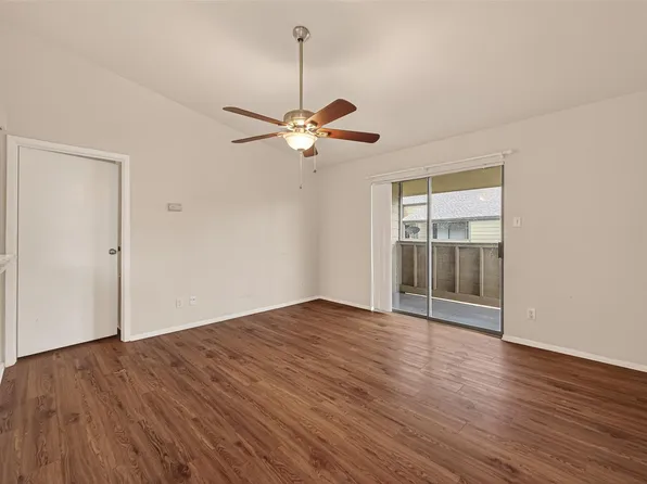15534 Zabolio Dr #246, Houston, TX 77058