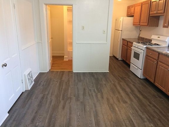 2nd image of 2107 S 8th St