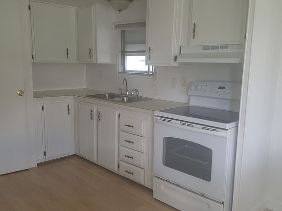 4th image of 273 Denmark Ave