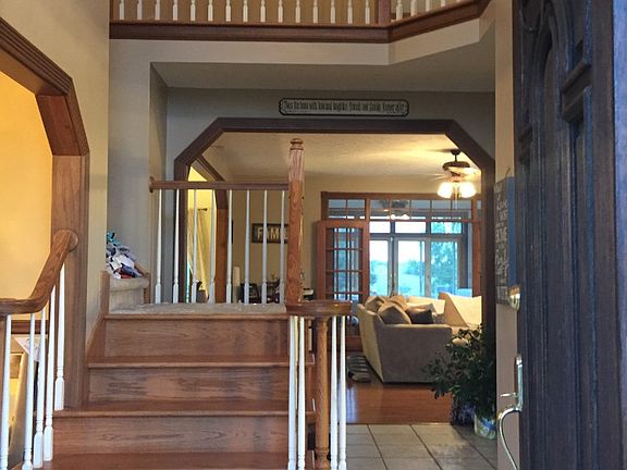 4th image of 108 Walnut Way
