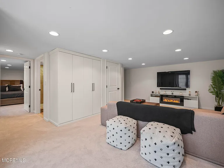 5 Cortland Rd — Photo 21