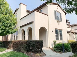 8292 Crystal Walk Cir #8, Elk Grove, CA 95758