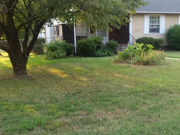 1204 Poston Cir, Gastonia, NC 28054