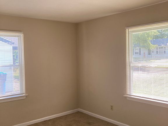 2nd image of 9856 Lorna Ln