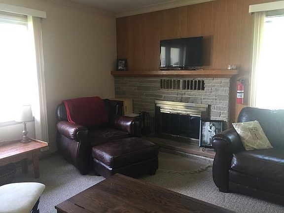 3rd image of 1235 Superior St #N