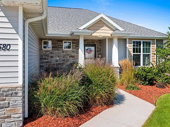 3rd image of 4580 Stillmeadow Cir