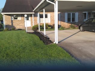 1178 Westgate Dr, Chambersburg, PA 17201