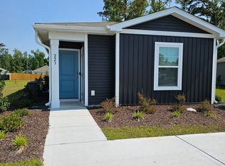 223 Cleat Dr, Surf City, NC 28445