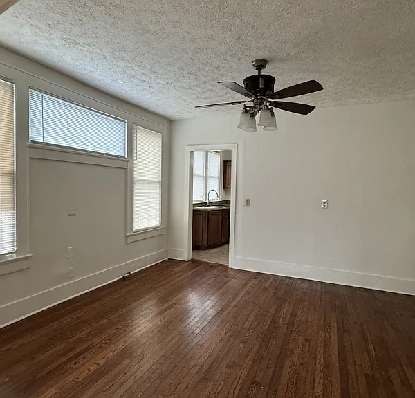 3108 Linden Ave — Photo 8