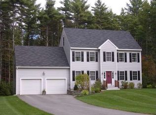 14 Victoria Dr, Epping, NH 03042