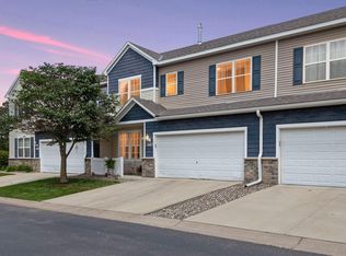 1945 Sierra Dr #1702, Hastings, MN 55033