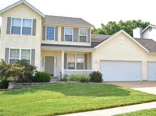 700 Hilltop Woods Ct, Eureka, MO