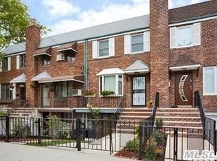 6309 70th St, Middle Village, NY 11379