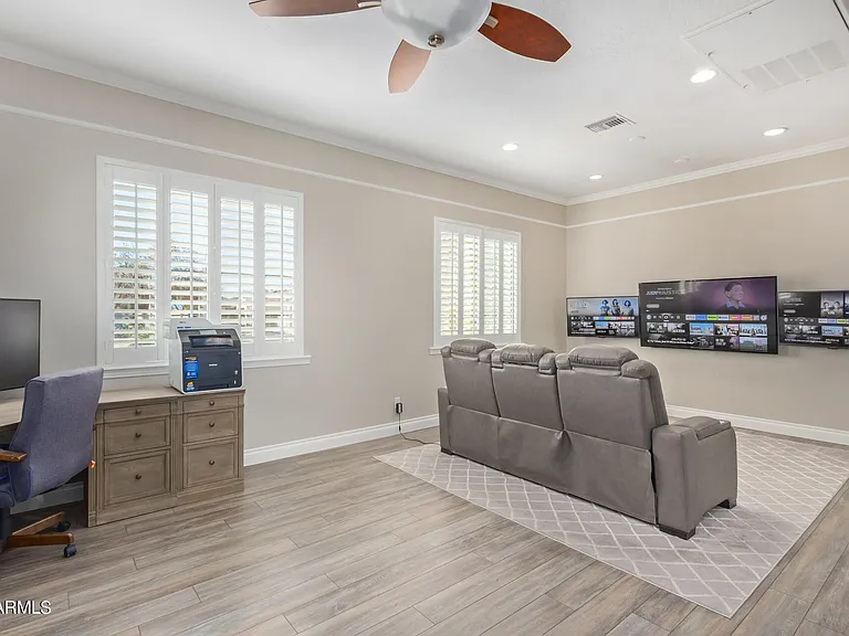885 W Palo Brea Dr — Photo 48