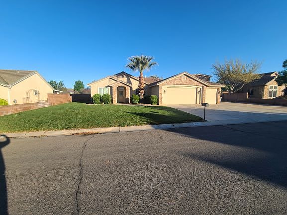 1st image of 2246 S Alamosa Dr