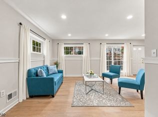 26 Rutgers Dr, Newark, NJ 07103