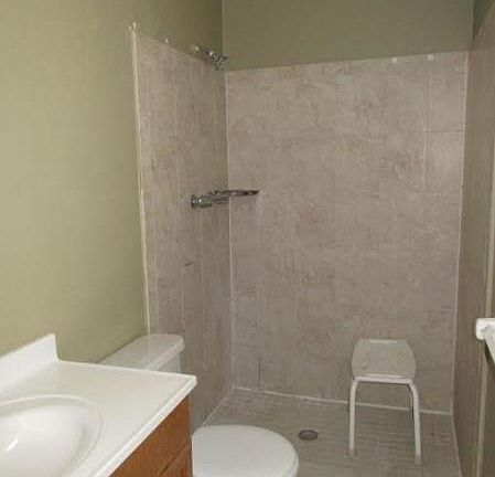 4th image of 2613 Dianjo Dr