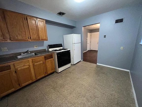 5th image of 2100 Stansbury St