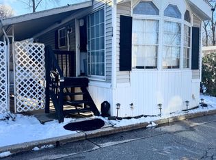 2505 Woodbridge Ave #35-M, Edison, NJ 08817