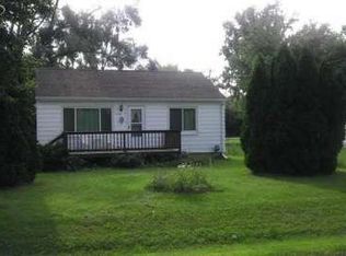 1164 Glendale St, Burton, MI 48509