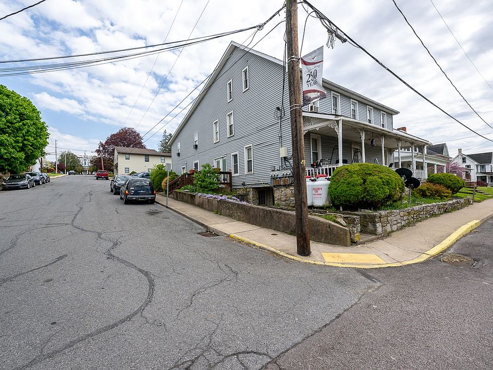 1st image of 1338 Water St #3
