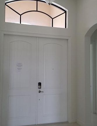 5th image of 8891 Lakeview Pl