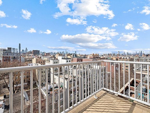 2nd image of 195 Spencer St APT 9A