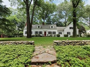 105 Middlesex Rd, Darien, CT 06820