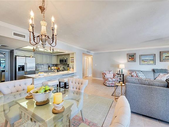 5th image of 3215 Gulf Shore Blvd N APT 110