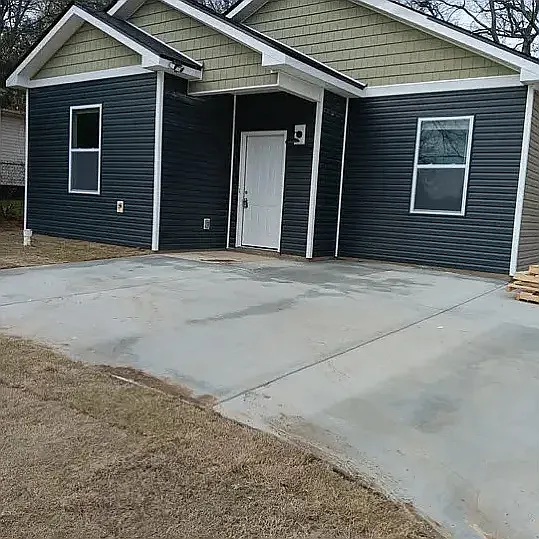 3 bed, 1323 sqft, $1,450 — Photo 4